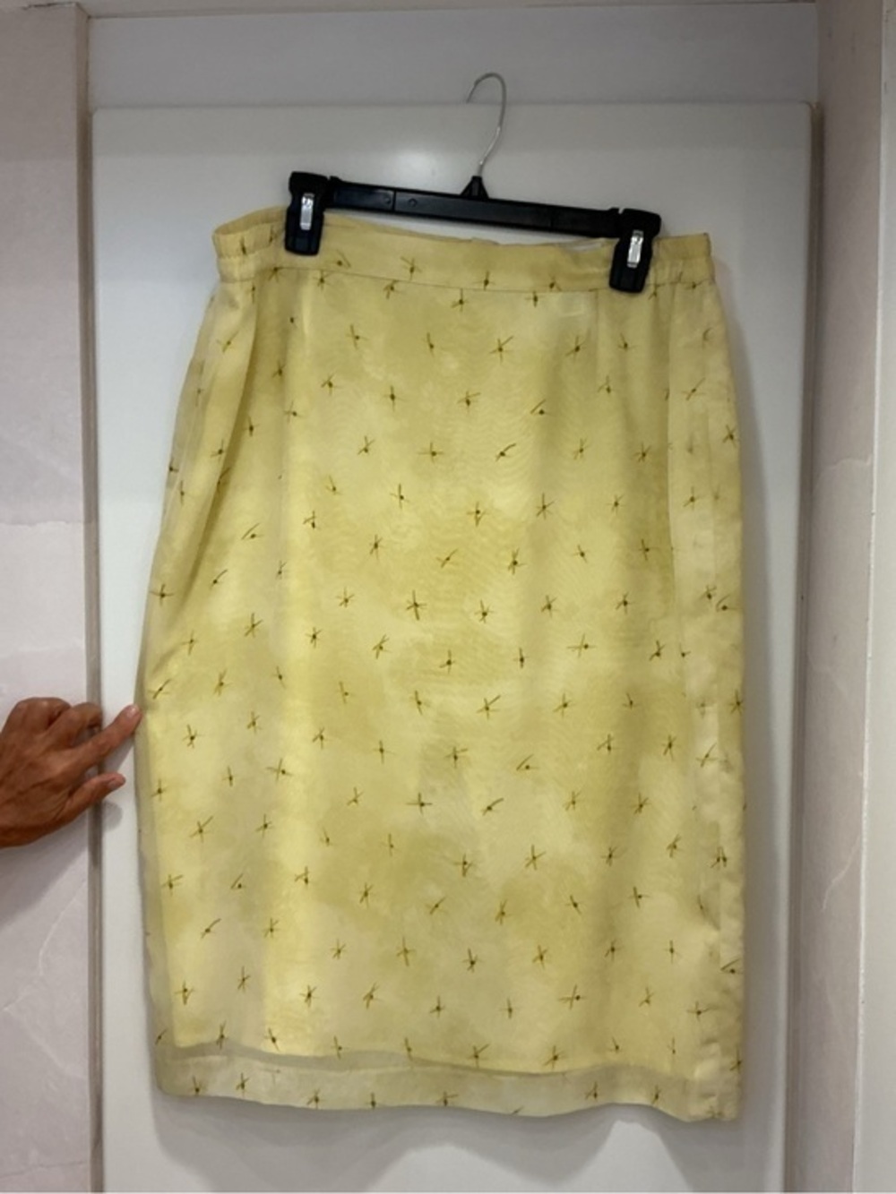 VINTAGE Light Yellow Embroidered Pencil Skirt - Women's